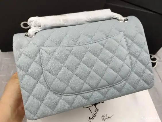 First Bag Ru BAG FLAP CHANEL 0605